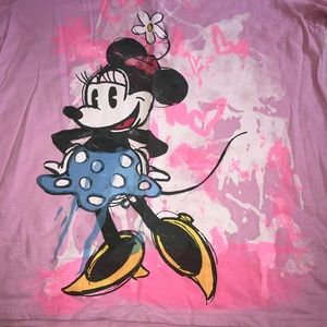 Women’s Disney v neck tee shirt size XL like new